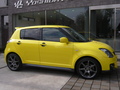 スズキ　スイフト スポーツ　(SUZUKI　SWIFT SPORT)　板金 塗装 修理　エアロパーツ 取付事例