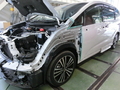 ホンダ　NEW　オデッセイ　板金 塗装　自動車 修理 事例