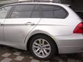 BMW 320i ツーリング  (E91) 板金 塗装　自動車修理 事例