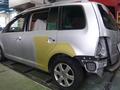 フォルクス ワーゲン トゥーラン （VOLKSWAGEN TOURAN）　板金 塗装　自動車 修理 事例